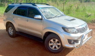 Toyota Fortuner 3.0 D4D 4x4 7-Seater SUV - 2008